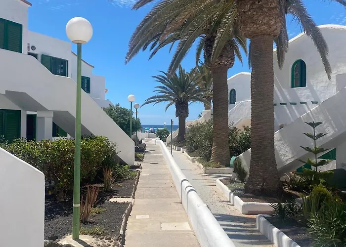 Cotillo * Cotillo